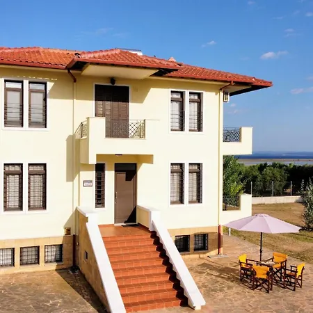 Apartment Mama Natura By Rentalspro Services -