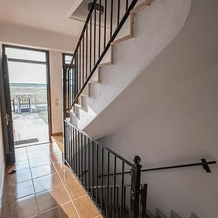 Mama Natura By Rentalspro Services - Apartmán *